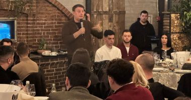 Stire din Politică-Administrație : Președintele Consiliului Județean Constanța, întrevedere cu tinerii din TNL. “O generație dornică de implicare”