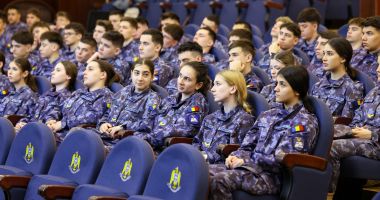Cauzele consumului de droguri, în dezbatere la Colegiul Militar constănțean - 2