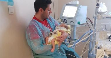 Stire din Social : HAIDEȚI SĂ AJUTĂM UN NOU NĂSCUT SĂ TRĂIASCĂ!