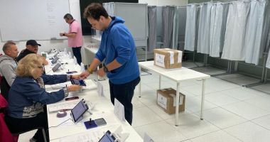 Mobilizare impresionantă a diasporei la vot. Prezență dublă față de turul 1 - 3