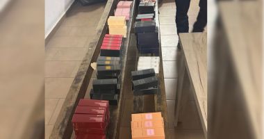 Stire din Eveniment : Vin sărbătorile! Contrabandiștii încearcă să aducă în țară parfumuri false