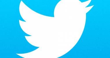 Stire din Actualitate : Contul de Twitter al premierului rus a anunțat moartea lui Vladimir Putin