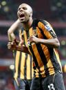 Stire din Sport : Fotbalist de la Wigan, judecat pentru că i-a spart nasul unei femei