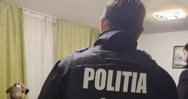Credite bancare cu acte false. Polițiștii au descins în zeci de locații din Constanța - 2