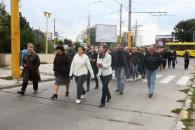 Stire din Politică-Administrație : Angajații primăriei și ai Consiliului Județean, scoși "spontan" în stradă de șefi