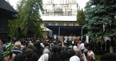 Dumnezeu să-l odihnească între cei sfinți! - 4