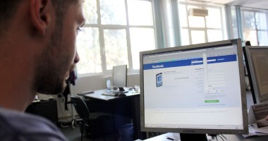 Stire din Cetățenești : Profilul de pe Facebook, propriul dușman  la angajare, risc de concediere, de divorț?