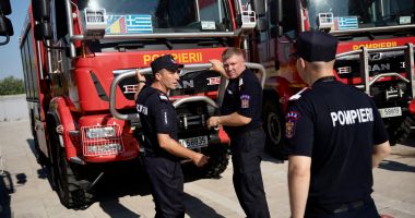 Incendiile au devastat jumătate din Grecia, în doar trei zile. Pompierii români, lăudaţi - 3