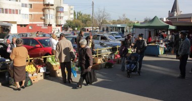 Haos de Constanța. PIAȚA TOMIS III, curată babilonie! - 9