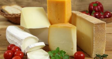 Stire din Social : Alertă alimentară! ATENȚIE CE PRODUSE LACTATE CUMPĂRAȚI