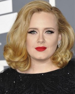 Adele, desemnată "Cea mai bogată tânără artistă din Marea Britanie"