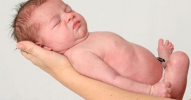 Stire din Social : INS. 134 copii sub un an, decedați în decembrie 2012