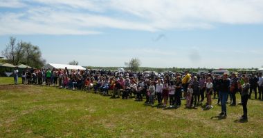 Sărbătoare câmpenească românească, organizată la Cumpăna de 1 Mai - 3