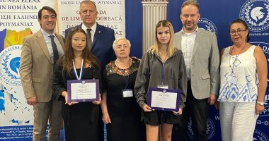 Două eleve din Constanța au obținut premii importante, la Olimpiada Internațională a Elenismului - 5