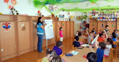 Stire din Cultură-Educație : 500 de preșcolari din Constanța și Chișinău,  în proiectul "Mic și Voinic"