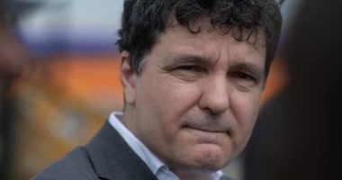 Stire din Actualitate : Reacţia lui Nicușor Dan la propunerea de a candida la prezidențiale
