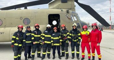 Stire din Eveniment : Intervenție inedită, la Constanța! Și-a dat foc la apartament și a întâmpinat autoritățile cu un cuțit
