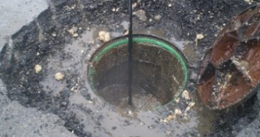 Stire din Social : RAJA/ Fetița care a căzut într-o canalizare este în-afara oricărui pericol