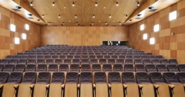 Scandal la UBB Cluj. Profesor acuzat de hărțuire de mai multe studente