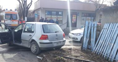 Stire din Eveniment : Galerie foto. Accident cu o victimă, în Eforie, din cauza unui șofer care nu a oprit la STOP