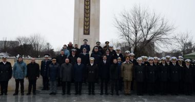 Forțele Navale Române au comemorat Eroii Revoluției și la Constanța - 4