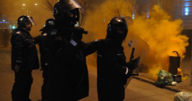 Grenade acustice și muniție neexplodată, rămase în urma intervenției jandarmilor