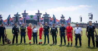 Stire din Eveniment : Zeci de sancțiuni contravenționale au fost aplicate în prima zi de festival, la Costinești