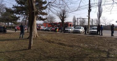 GALERIE FOTO. EXPLOZIE LA CONSTANȚA, ÎNTR-UN BLOC SITUAT PE I.C BRĂTIANU - 3