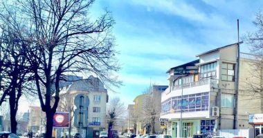 ATENȚIE! Se taie cablurile pe bulevardul Mamaia