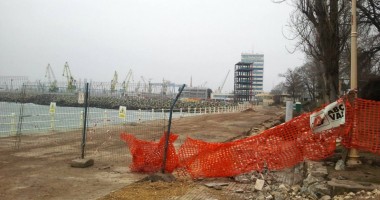 Galerie FOTO/ A fost dat startul pentru reabilitarea falezei de la Cazino - 4