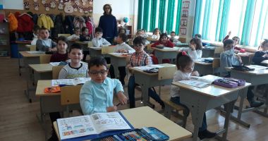 Școala nr. 12 "B.P. Hasdeu", la ceas aniversar - 5