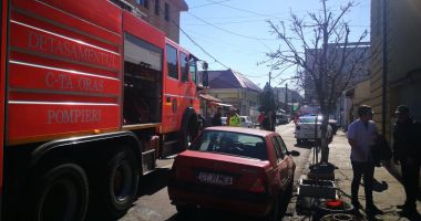 Galerie foto. Casă din Constanța, cuprinsă de foc! Sunt două victime, dintre care una cu arsuri grave - 5