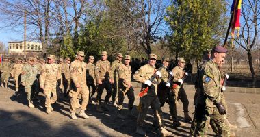 GALERIE FOTO / Momente emoționante la Constanța. Militarii români din Afganistan s-au întors acasă - 4