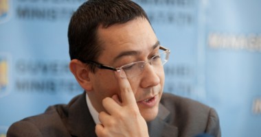 Stire din Politică-Administrație : Universitatea București: VICTOR PONTA A PLAGIAT / PONTA: E decizie "politică"