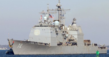 Crucișătorul american USS Vella Gulf, din nou în Marea Neagră