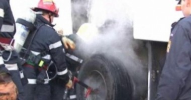 Stire din Eveniment : Un autocar românesc a luat foc în Bulgaria