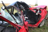 Stire din Eveniment : Tânăra care ar fi trebuit să aibă sâmbăta trecută nuntă, înmormântată în rochie de mireasă