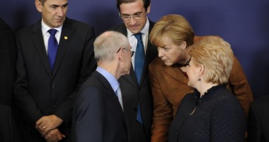 Alocarea de fonduri europene crește, dar România este sancționată!
