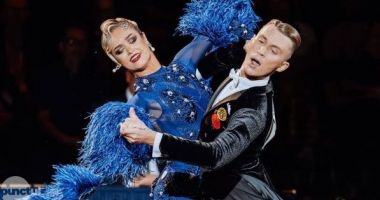 Stire din Sport : Premieră istorică. România a urcat pe podiumul mondial la dans sportiv