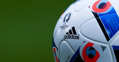 Stire din Sport : EURO 2016 / Ziua a doua continuă cu trei partide