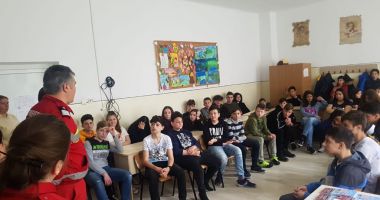 Galerie foto / Elevii au învățat să acorde primul ajutor - 3