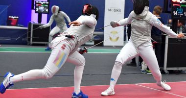 Stire din Sport : Scrimă / En-garde, la Cupa Mondială! Naţionala feminină de floretă a României a plecat spre Saint-Maur