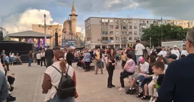 Mii de oameni au luat cu asalt centrul Constanței! Orașul a prins din nou viață - 8