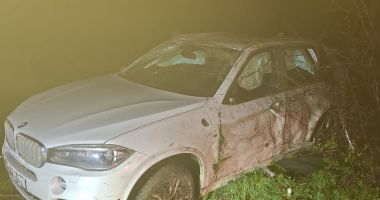 Stire din Eveniment : Răsturnare violentă la Mihai Viteazu. Membri ai formației Pindu, răniți