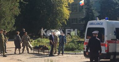 GALERIE FOTO / Atac cu bombă și arme automate la un colegiu din Crimeea. 18 morți, zeci de răniți - 2