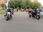 Stire din Cetățenești : Jonglerii și turații maxime cu motocicleta până și la intrarea în mall-uri