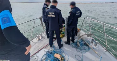 Stire din Eveniment : Sturioni prinși în plase ilegale, salvați de Poliția de Frontieră. Intervenție în Marea Neagră