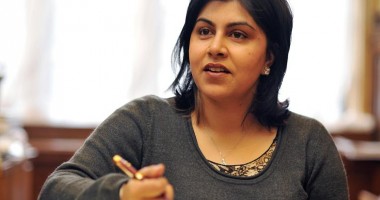 Stire din Actualitate : A demisionat: "Nu mai pot susține politica Guvernului privind Gaza"