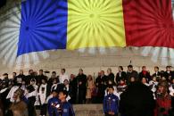 Stire din Politică-Administrație : Trofeul lui Traian, întinat de cârnații lui Geoană
