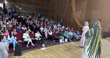 Clinica CERMED susține promovarea sănătății în rândul tinerilor - 2